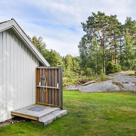 Cozy Home In Strmstad With Wifi Strömstad Eksteriør billede