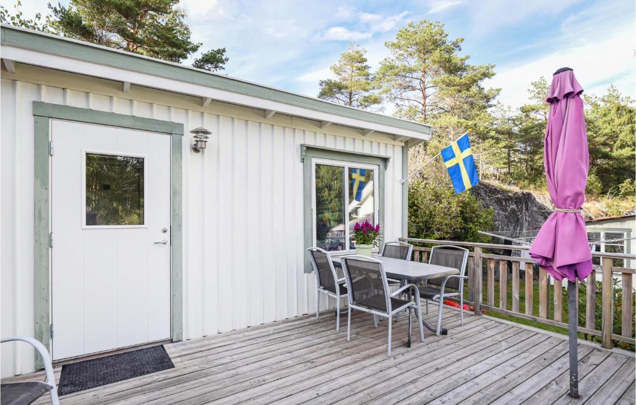 Cozy Home In Strmstad With Wifi Strömstad Eksteriør billede